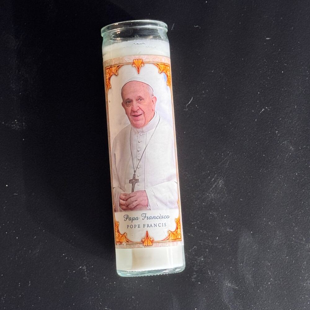 Devotional Pope Francis 8” Candle Papa Francisco